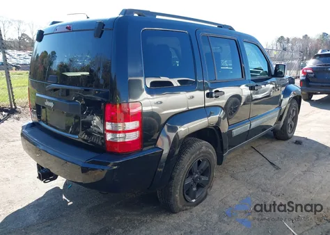 2009 Jeep Liberty Sport z USA, uszkodzony, nr VIN 1J8GN28K99W539379